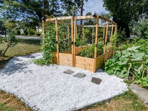 13 Cooper Rd, Natick MA 01760