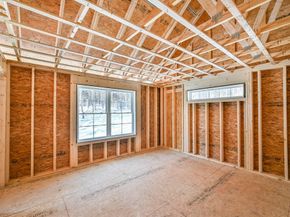 86 Ramshorn Road, Charlton MA 01507