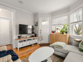 8 Seven Pines, Cambridge MA 02140