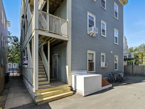 131 Derby St 3 F, Salem MA 01970