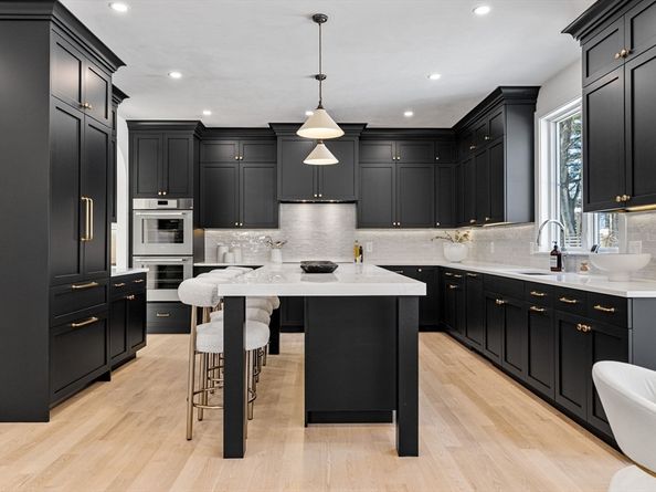 40 High Street, Needham MA 02492