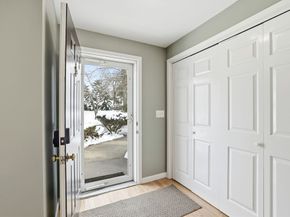 40 Bay Farm Rd 40, Duxbury MA 02332