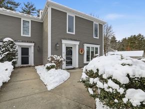 40 Bay Farm Rd 40, Duxbury MA 02332
