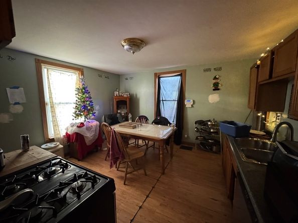 115 Collins St, Lynn MA 01902