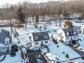 12 Bay State Rd, Natick MA 01760