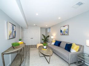 12 Bay State Rd, Natick MA 01760