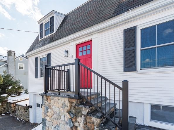 12 Bay State Rd, Natick MA 01760