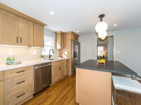 12 Bay State Rd, Natick MA 01760