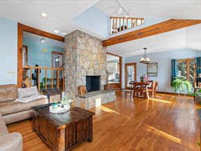 40 Hillcrest Ave, Worcester MA 01602