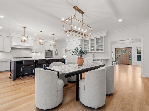 83 Brown, Weston MA 02493