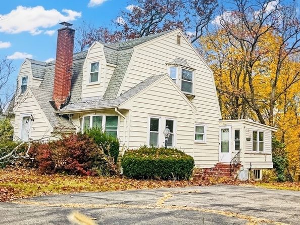 314 South St, Randolph MA 02368