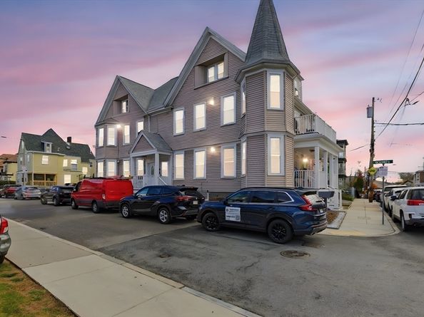 408 Seaver St 2, Boston MA 02121