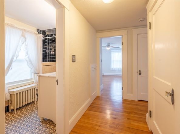 58 Goodrich St, Fitchburg MA 01420