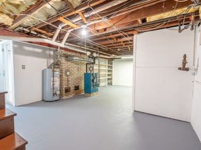 58 Goodrich St, Fitchburg MA 01420