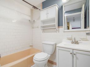 35 High St 9, Marlborough MA 01752