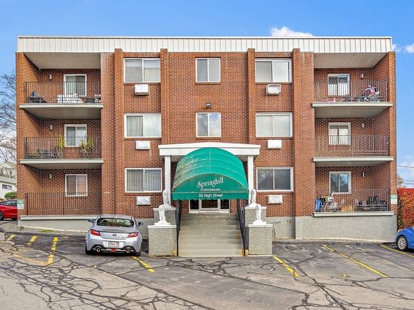 35 High St 9, Marlborough MA 01752