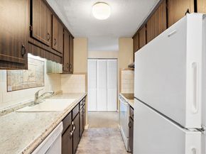 35 High St 9, Marlborough MA 01752