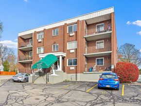 35 High St 9, Marlborough MA 01752