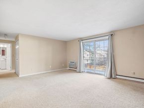 35 High St 9, Marlborough MA 01752