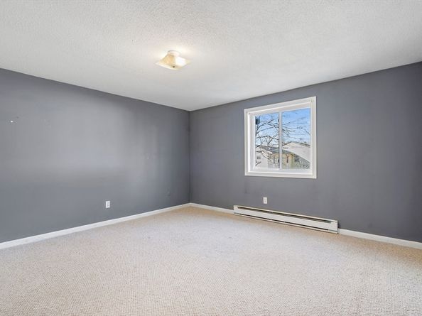 35 High St 9, Marlborough MA 01752