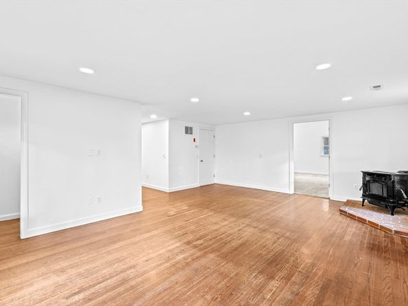 24 Blake Rd, Weymouth MA 02188