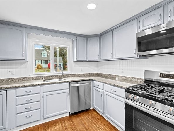 24 Blake Rd, Weymouth MA 02188