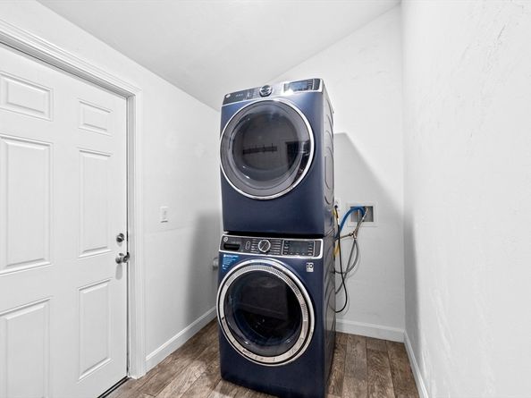 24 Blake Rd, Weymouth MA 02188