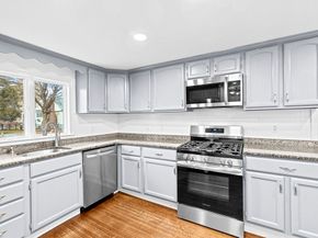 24 Blake Rd, Weymouth MA 02188