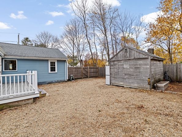 24 Blake Rd, Weymouth MA 02188