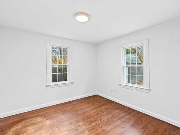 24 Blake Rd, Weymouth MA 02188