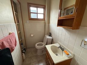 287 Bacon St, Natick MA 01760