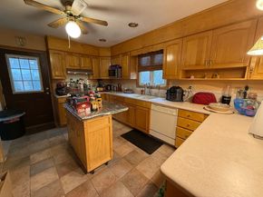 287 Bacon St, Natick MA 01760