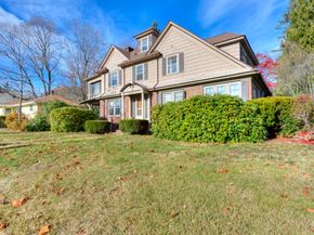 24 Hadwen Road, Worcester MA 01602