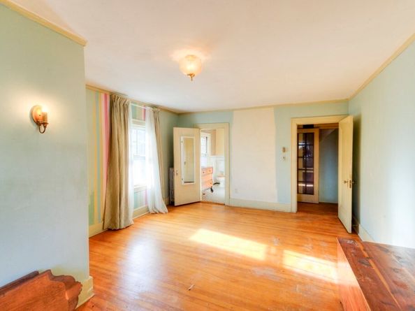 24 Hadwen Road, Worcester MA 01602