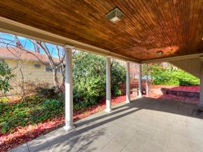 24 Hadwen Road, Worcester MA 01602