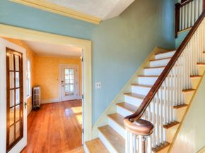 24 Hadwen Road, Worcester MA 01602