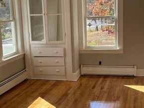 707 Main St, Oxford MA 01537