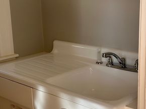 707 Main St, Oxford MA 01537