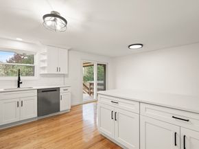 163 Hayward St 163, Bridgewater MA 02324