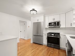 163 Hayward St 163, Bridgewater MA 02324