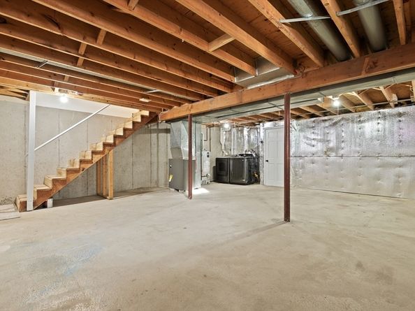 163 Hayward St 163, Bridgewater MA 02324