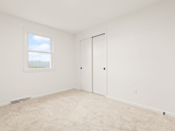 163 Hayward St 163, Bridgewater MA 02324