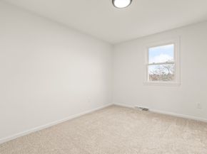 163 Hayward St 163, Bridgewater MA 02324