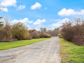 163 Hayward St 163, Bridgewater MA 02324