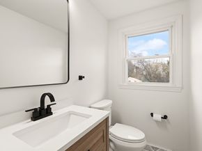 163 Hayward St 163, Bridgewater MA 02324