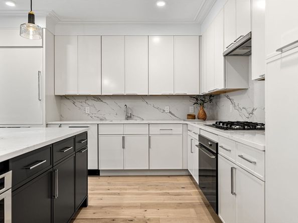 33 A Street 503, Boston MA 02127