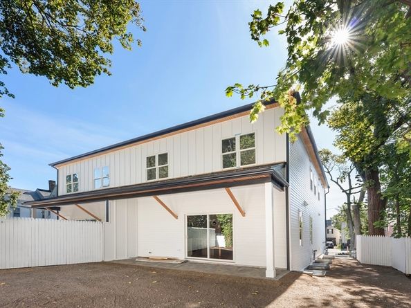 21 Fayette 1, Watertown MA 02472