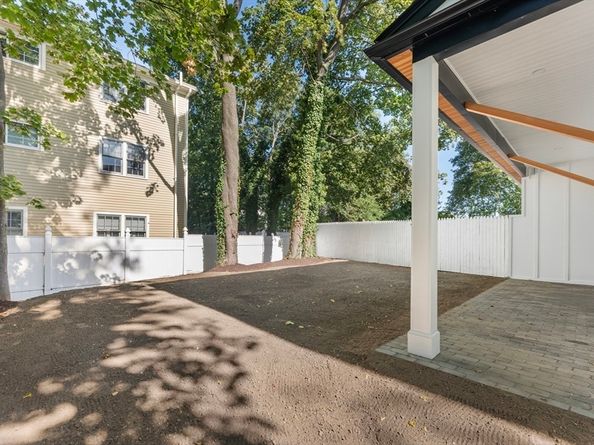 21 Fayette 1, Watertown MA 02472