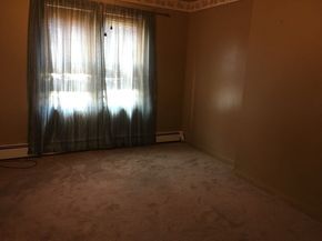 225-227 Main St, Blackstone MA 01504