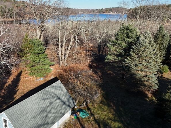 146 Tahattawan Rd, Littleton MA 01460